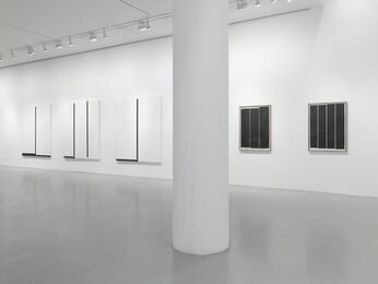 Julije Knifer, installation view