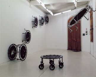 SPORT UTILITY VEHICLE - Francisco Ramirez, installation view