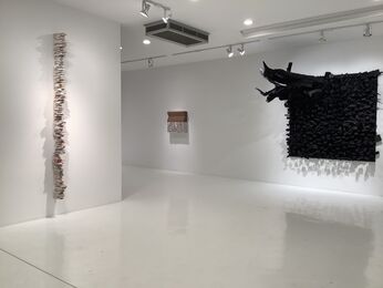 Leonardo Drew: New Works, installation view