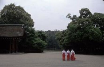 Hiroji Kubota, ‘Shrine servants on the way to Kashihara shrine, Japan, Nara’, 2002