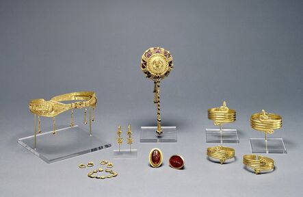 ‘Collection of Ptolemaic jewelry (16)’, 220 -100 BCE