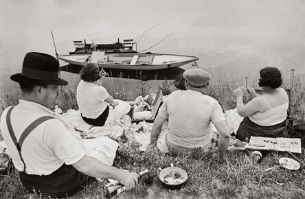 Henri Cartier-Bresson, ‘Sunday on the banks of the Seine’, 1938