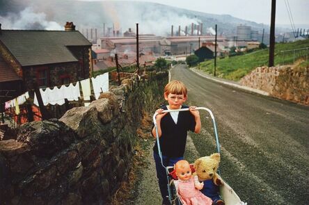 Bruce Davidson, ‘Wales (boy pushing carriage)’, 1965