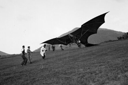 Jacques-Henri Lartigue, ‘Premier et dernier vol de la chauve-souris Concours de planeurs, Combegrasse, août 1922’, 1986