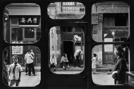 Marc Riboud, ‘La fenêtre des antiquaires, Pékin, 1965 ’, 1965