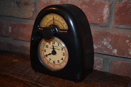 Isamu Noguchi, ‘Hawkeye “Measured Time” Bakelite Desk Clock’