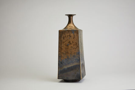 Hideaki Miyamura, ‘Square vase, gold glaze’, 2021