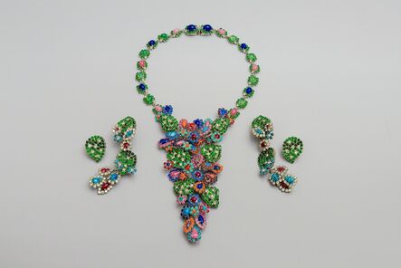 Christian Dior, ‘Collier mit zwei Paar passender Ohrclips’, 1977