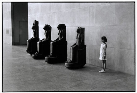 Elliott Erwitt, ‘Metropolitan Museum of Art, New York, USA, 1988’, Modern print
