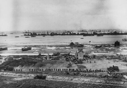 Robert Capa, ‘Omaha Beach, Normandy, France, June 6’, 1944