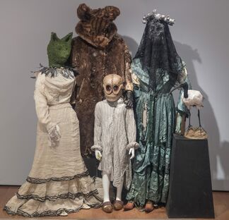 Truppe Fledermaus & the Carnival at the End of the World, installation view