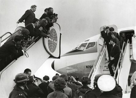 Terry O'Neill, ‘The Beatles leaving London for the US in 1964 (Estate Edition)’, 1964