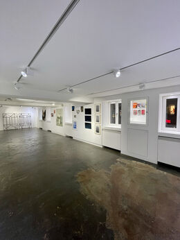 Un Salon d'Hiver II, installation view