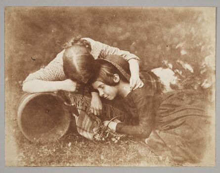 Hill & Adamson, ‘Margaret and Mary McCandlish 'The Gowan' [ie daisy]’, 1843–1847