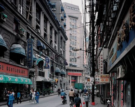 Thomas Struth, ‘Jiangxi Zhong Lu, Shanghai’, 1996