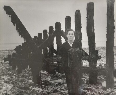 Agnès Varda, ‘Bienvenida à Veules-les-Roses’, 1954