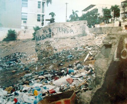 Carlos Garaicoa, ‘C es la piedra del terror, la piedra filosofal?’, 2001