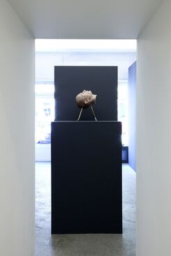 Gil Shachar – Sculpture, installation view