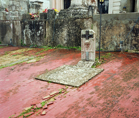 Jeff Wall, ‘Headstone on an ossuary’, 2007