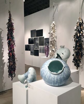 Duane Reed Gallery at SOFA CHICAGO 2017, installation view