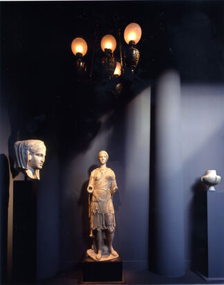 Biennale des Antiquaires 2006, installation view