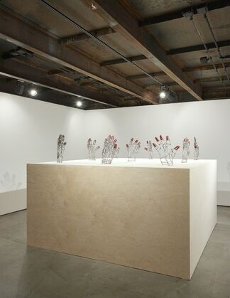 Teresa Burga: Mano Mal Dibujada, installation view