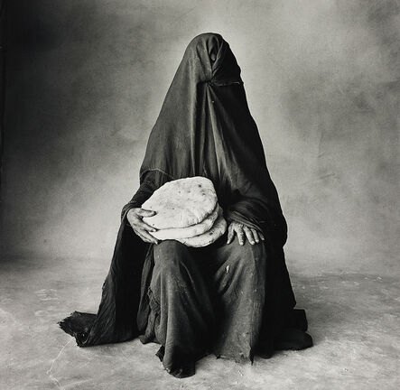 Irving Penn, ‘Woman with three loaves, Morocco (B)’, 1971