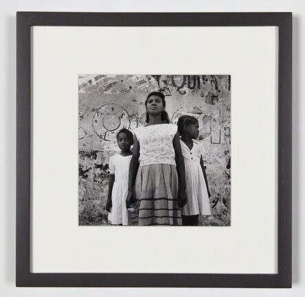 Agnès Varda, ‘Santiago de Cuba - Mother & 2 girls  in front of painted wall, Santiago de Cuba (Cuba series)’, 1962-1963