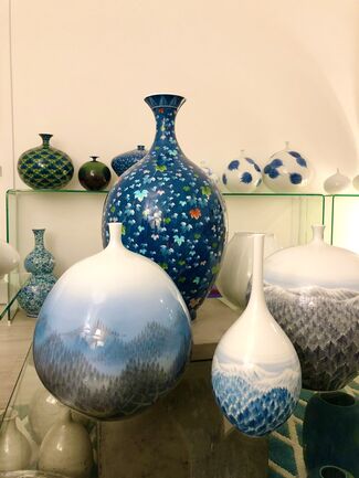 Japanese Arita Porcelain, installation view