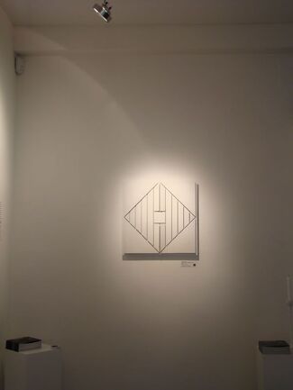 La luce lavora per me - Luis Tomasello, installation view
