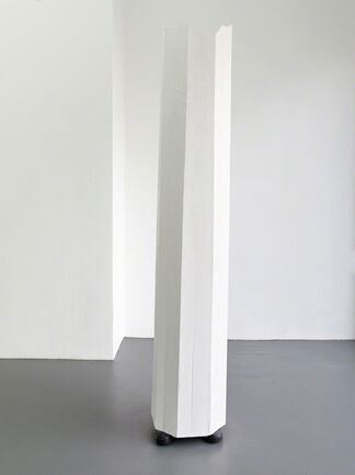 Kadel Willborn at Frieze London 2018, installation view