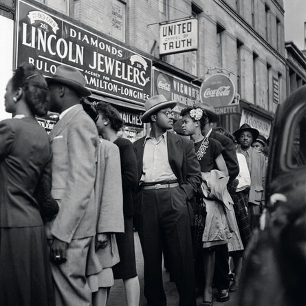 AFP, ‘African American people wait in line at the entrance of a cabaret in October 1946 in Harlem.’, 1946