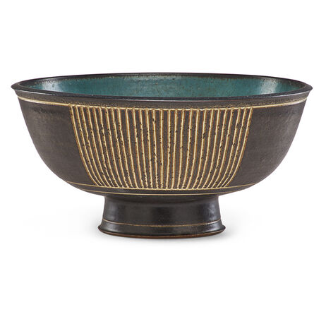 Harrison McIntosh, ‘Large footed bowl with vertical lines, Claremont, CA’