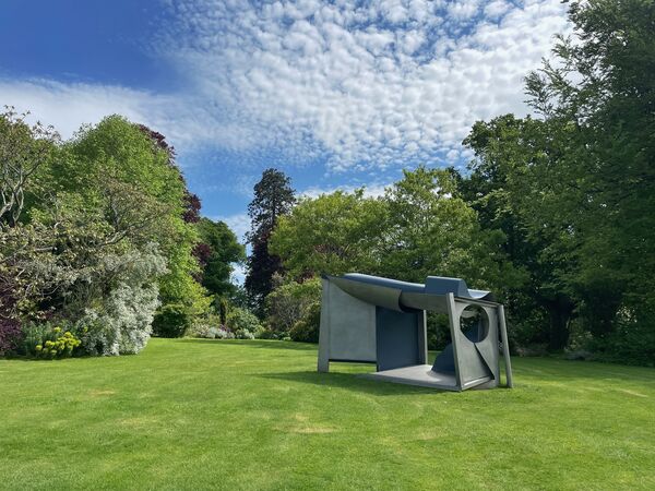 Cover image for Anthony Caro at Roche Court Sculpture Park