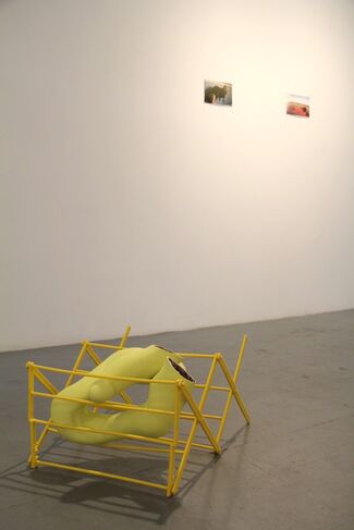 'lateral drift', installation view