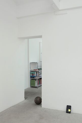 discursive foundations of sunsight, installation view