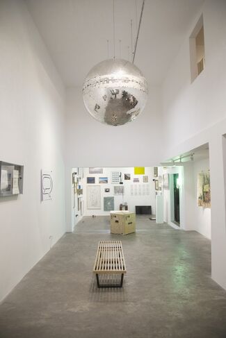 "REMATE" ("AUCTION"), installation view