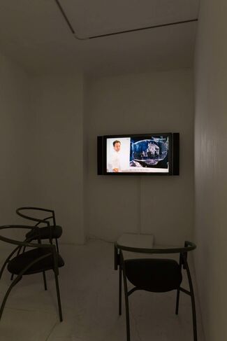 Vik Muniz : SMALL, installation view
