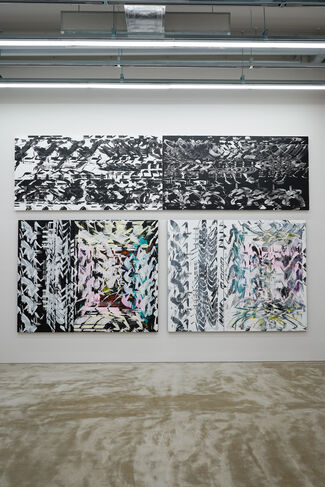 "LET'S MOVE IT" by Taku Obata, installation view
