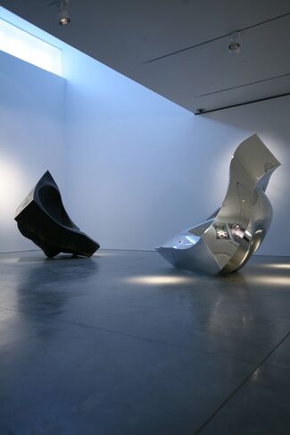 Ron Arad: Guarded Thoughts, installation view