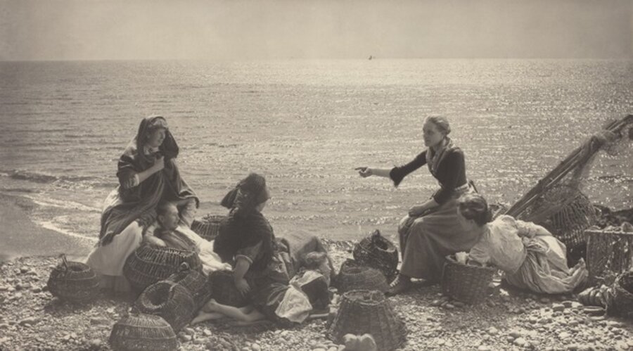 Gossip on the Beach