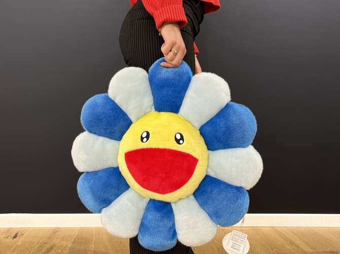 Flowers by Takashi Murakami