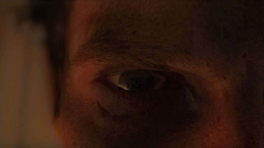 Hisser (video still)