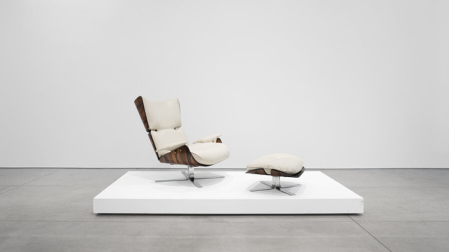 Paulistana Lounge Chair and Ottoman