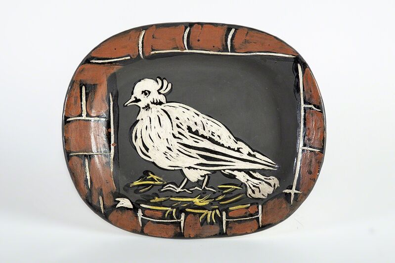Pablo Picasso, ‘Colombe Mate Plate’, 1948, Sculpture, Ceramic, Modern Artifact