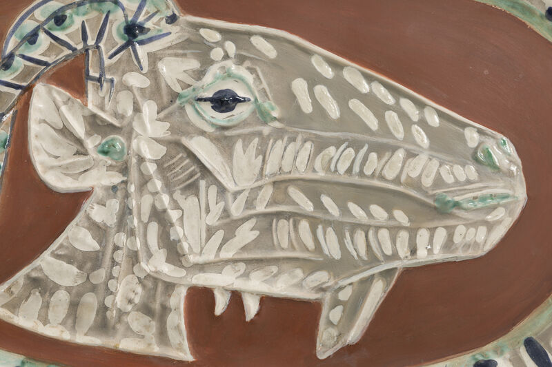 Pablo Picasso, ‘Tête de chèvre de profil’, 1952, Design/Decorative Art, White earthenware ceramic plate with colored engobe and glaze, John Moran Auctioneers