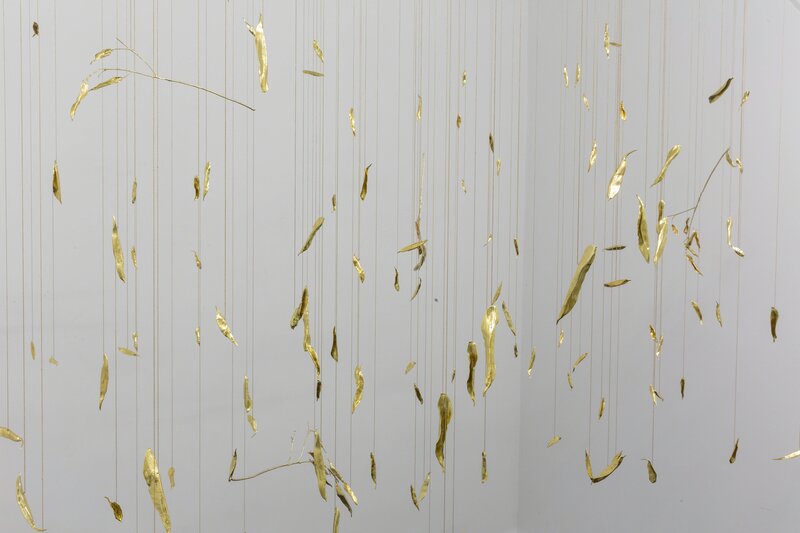 Laura Vinci, ‘Loose Leaves’, 2018, Installation, Gold-plated brass, Nara Roesler