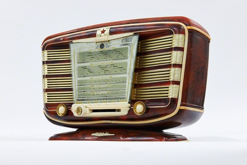 Unknown Designer, ‘'Zvezda', Luxurious Radio ’, 1954-1959, Design/Decorative Art, Kunsthal Rotterdam