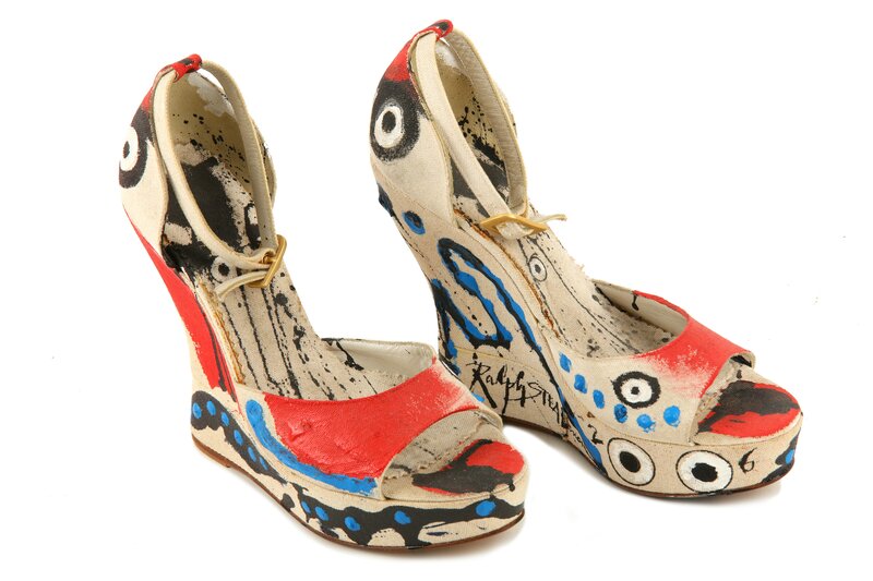 Ralph Steadman, ‘The Eyes Have It,  (a pair of hand painted shoes’, Painting, Acrylic on linen held in a purpose made Perspex box, Chiswick Auctions