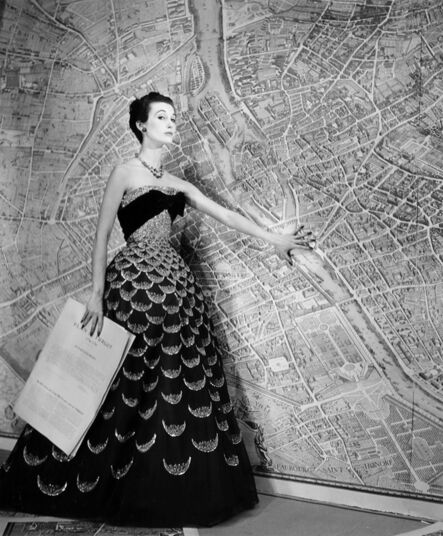 Louise Dahl-Wolfe, ‘Mary Jane Russell, Plan de Paris’, 1951
